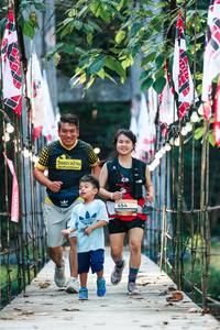 BIB: 
                            <button type="button" onclick="openModal(28005988)" class="btn btn-primary btn-sm float-right btn-popup" data-toggle="modal" data-target=".modal-high-quality">
                        <i class="fas fa-shopping-cart"></i> Add to Cart
                    </button>
                                            <button type="button" onclick="isThisMe(28005988, true)" class="btn btn-success btn-sm float-right btn-popup btn-isme hidden" data-toggle="tooltip" data-placement="bottom" title="นี่คือรูปของคุณใช่ไหม คลิกที่นี่เพื่อเอาเข้าอัลบั้ม">
                        <i class="fas fa-plus"></i> Add to album
                    </button>
                    <button type="button" onclick="isThisMe(28005988, false)" class="btn btn-warning btn-sm float-right btn-popup btn-isnotme hidden">
                        <i class="fas fa-ban"></i> Remove from album
                    </button>