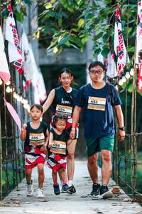 BIB: 
                            <button type="button" onclick="openModal(28006458)" class="btn btn-primary btn-sm float-right btn-popup" data-toggle="modal" data-target=".modal-high-quality">
                        <i class="fas fa-shopping-cart"></i> Add to Cart
                    </button>
                                            <button type="button" onclick="isThisMe(28006458, true)" class="btn btn-success btn-sm float-right btn-popup btn-isme hidden" data-toggle="tooltip" data-placement="bottom" title="นี่คือรูปของคุณใช่ไหม คลิกที่นี่เพื่อเอาเข้าอัลบั้ม">
                        <i class="fas fa-plus"></i> Add to album
                    </button>
                    <button type="button" onclick="isThisMe(28006458, false)" class="btn btn-warning btn-sm float-right btn-popup btn-isnotme hidden">
                        <i class="fas fa-ban"></i> Remove from album
                    </button>