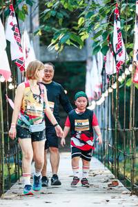 BIB: 
                            <button type="button" onclick="openModal(28006153)" class="btn btn-primary btn-sm float-right btn-popup" data-toggle="modal" data-target=".modal-high-quality">
                        <i class="fas fa-shopping-cart"></i> Add to Cart
                    </button>
                                            <button type="button" onclick="isThisMe(28006153, true)" class="btn btn-success btn-sm float-right btn-popup btn-isme hidden" data-toggle="tooltip" data-placement="bottom" title="นี่คือรูปของคุณใช่ไหม คลิกที่นี่เพื่อเอาเข้าอัลบั้ม">
                        <i class="fas fa-plus"></i> Add to album
                    </button>
                    <button type="button" onclick="isThisMe(28006153, false)" class="btn btn-warning btn-sm float-right btn-popup btn-isnotme hidden">
                        <i class="fas fa-ban"></i> Remove from album
                    </button>