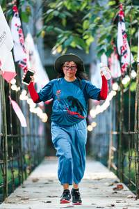 BIB: 
                            <button type="button" onclick="openModal(28005700)" class="btn btn-primary btn-sm float-right btn-popup" data-toggle="modal" data-target=".modal-high-quality">
                        <i class="fas fa-shopping-cart"></i> Add to Cart
                    </button>
                                            <button type="button" onclick="isThisMe(28005700, true)" class="btn btn-success btn-sm float-right btn-popup btn-isme hidden" data-toggle="tooltip" data-placement="bottom" title="นี่คือรูปของคุณใช่ไหม คลิกที่นี่เพื่อเอาเข้าอัลบั้ม">
                        <i class="fas fa-plus"></i> Add to album
                    </button>
                    <button type="button" onclick="isThisMe(28005700, false)" class="btn btn-warning btn-sm float-right btn-popup btn-isnotme hidden">
                        <i class="fas fa-ban"></i> Remove from album
                    </button>