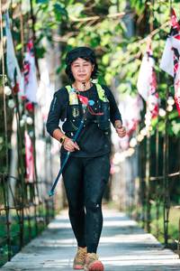 BIB: 
                            <button type="button" onclick="openModal(28043713)" class="btn btn-primary btn-sm float-right btn-popup" data-toggle="modal" data-target=".modal-high-quality">
                        <i class="fas fa-shopping-cart"></i> Add to Cart
                    </button>
                                            <button type="button" onclick="isThisMe(28043713, true)" class="btn btn-success btn-sm float-right btn-popup btn-isme hidden" data-toggle="tooltip" data-placement="bottom" title="นี่คือรูปของคุณใช่ไหม คลิกที่นี่เพื่อเอาเข้าอัลบั้ม">
                        <i class="fas fa-plus"></i> Add to album
                    </button>
                    <button type="button" onclick="isThisMe(28043713, false)" class="btn btn-warning btn-sm float-right btn-popup btn-isnotme hidden">
                        <i class="fas fa-ban"></i> Remove from album
                    </button>