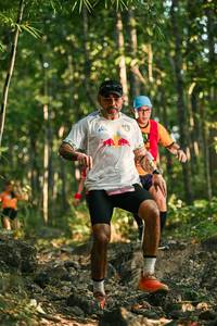 BIB: 
                            <button type="button" onclick="openModal(28026976)" class="btn btn-primary btn-sm float-right btn-popup" data-toggle="modal" data-target=".modal-high-quality">
                        <i class="fas fa-shopping-cart"></i> Add to Cart
                    </button>
                                            <button type="button" onclick="isThisMe(28026976, true)" class="btn btn-success btn-sm float-right btn-popup btn-isme hidden" data-toggle="tooltip" data-placement="bottom" title="นี่คือรูปของคุณใช่ไหม คลิกที่นี่เพื่อเอาเข้าอัลบั้ม">
                        <i class="fas fa-plus"></i> Add to album
                    </button>
                    <button type="button" onclick="isThisMe(28026976, false)" class="btn btn-warning btn-sm float-right btn-popup btn-isnotme hidden">
                        <i class="fas fa-ban"></i> Remove from album
                    </button>