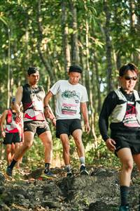 BIB: 
                            <button type="button" onclick="openModal(28029386)" class="btn btn-primary btn-sm float-right btn-popup" data-toggle="modal" data-target=".modal-high-quality">
                        <i class="fas fa-shopping-cart"></i> Add to Cart
                    </button>
                                            <button type="button" onclick="isThisMe(28029386, true)" class="btn btn-success btn-sm float-right btn-popup btn-isme hidden" data-toggle="tooltip" data-placement="bottom" title="นี่คือรูปของคุณใช่ไหม คลิกที่นี่เพื่อเอาเข้าอัลบั้ม">
                        <i class="fas fa-plus"></i> Add to album
                    </button>
                    <button type="button" onclick="isThisMe(28029386, false)" class="btn btn-warning btn-sm float-right btn-popup btn-isnotme hidden">
                        <i class="fas fa-ban"></i> Remove from album
                    </button>