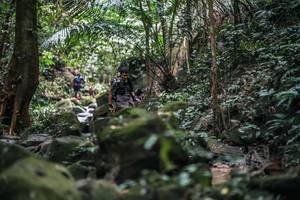 BIB: 
                            <button type="button" onclick="openModal(27988390)" class="btn btn-primary btn-sm float-right btn-popup" data-toggle="modal" data-target=".modal-high-quality">
                        <i class="fas fa-shopping-cart"></i> Add to Cart
                    </button>
                                            <button type="button" onclick="isThisMe(27988390, true)" class="btn btn-success btn-sm float-right btn-popup btn-isme hidden" data-toggle="tooltip" data-placement="bottom" title="นี่คือรูปของคุณใช่ไหม คลิกที่นี่เพื่อเอาเข้าอัลบั้ม">
                        <i class="fas fa-plus"></i> Add to album
                    </button>
                    <button type="button" onclick="isThisMe(27988390, false)" class="btn btn-warning btn-sm float-right btn-popup btn-isnotme hidden">
                        <i class="fas fa-ban"></i> Remove from album
                    </button>