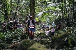 BIB: 
                            <button type="button" onclick="openModal(27987016)" class="btn btn-primary btn-sm float-right btn-popup" data-toggle="modal" data-target=".modal-high-quality">
                        <i class="fas fa-shopping-cart"></i> Add to Cart
                    </button>
                                            <button type="button" onclick="isThisMe(27987016, true)" class="btn btn-success btn-sm float-right btn-popup btn-isme hidden" data-toggle="tooltip" data-placement="bottom" title="นี่คือรูปของคุณใช่ไหม คลิกที่นี่เพื่อเอาเข้าอัลบั้ม">
                        <i class="fas fa-plus"></i> Add to album
                    </button>
                    <button type="button" onclick="isThisMe(27987016, false)" class="btn btn-warning btn-sm float-right btn-popup btn-isnotme hidden">
                        <i class="fas fa-ban"></i> Remove from album
                    </button>