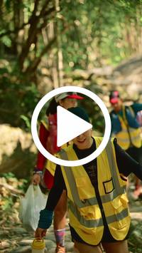 BIB:  <button type="button" onclick="openModal(27948579)" class="btn btn-primary btn-sm float-right" data-toggle="modal" data-target=".modal-high-quality">
                <i class="fa fa-download"></i> Download
                </button>