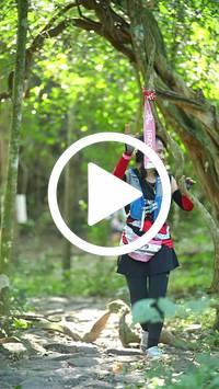 BIB:  <button type="button" onclick="openModal(28114694)" class="btn btn-primary btn-sm float-right" data-toggle="modal" data-target=".modal-high-quality">
                <i class="fa fa-download"></i> Download
                </button>