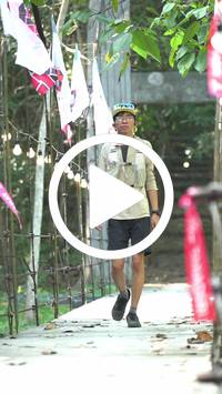 BIB:  <button type="button" onclick="openModal(27920519)" class="btn btn-primary btn-sm float-right" data-toggle="modal" data-target=".modal-high-quality">
                <i class="fa fa-download"></i> Download
                </button>