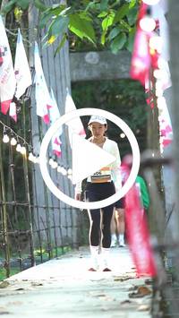 BIB:  <button type="button" onclick="openModal(27920550)" class="btn btn-primary btn-sm float-right" data-toggle="modal" data-target=".modal-high-quality">
                <i class="fa fa-download"></i> Download
                </button>