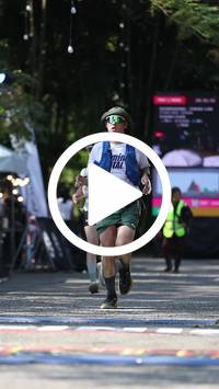 BIB:  <button type="button" onclick="openModal(28013016)" class="btn btn-primary btn-sm float-right" data-toggle="modal" data-target=".modal-high-quality">
                <i class="fa fa-download"></i> Download
                </button>