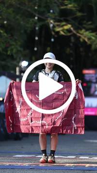 BIB:  <button type="button" onclick="openModal(28012106)" class="btn btn-primary btn-sm float-right" data-toggle="modal" data-target=".modal-high-quality">
                <i class="fa fa-download"></i> Download
                </button>