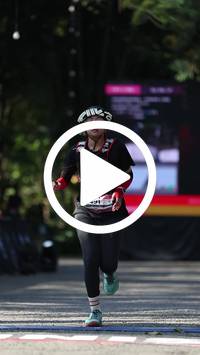 BIB:  <button type="button" onclick="openModal(28012775)" class="btn btn-primary btn-sm float-right" data-toggle="modal" data-target=".modal-high-quality">
                <i class="fa fa-download"></i> Download
                </button>