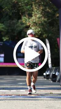 BIB:  <button type="button" onclick="openModal(28012784)" class="btn btn-primary btn-sm float-right" data-toggle="modal" data-target=".modal-high-quality">
                <i class="fa fa-download"></i> Download
                </button>