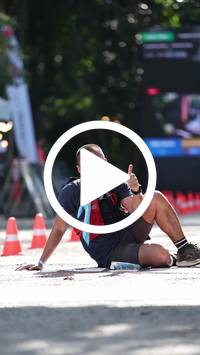 BIB:  <button type="button" onclick="openModal(28005806)" class="btn btn-primary btn-sm float-right" data-toggle="modal" data-target=".modal-high-quality">
                <i class="fa fa-download"></i> Download
                </button>