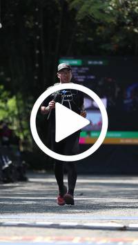 BIB:  <button type="button" onclick="openModal(28014458)" class="btn btn-primary btn-sm float-right" data-toggle="modal" data-target=".modal-high-quality">
                <i class="fa fa-download"></i> Download
                </button>