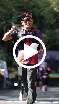 BIB:  <button type="button" onclick="openModal(28012935)" class="btn btn-primary btn-sm float-right" data-toggle="modal" data-target=".modal-high-quality">
                <i class="fa fa-download"></i> Download
                </button>