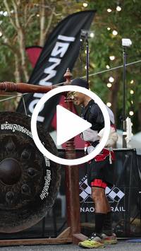 BIB:  <button type="button" onclick="openModal(28011989)" class="btn btn-primary btn-sm float-right" data-toggle="modal" data-target=".modal-high-quality">
                <i class="fa fa-download"></i> Download
                </button>