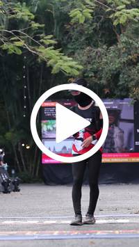 BIB:  <button type="button" onclick="openModal(28022375)" class="btn btn-primary btn-sm float-right" data-toggle="modal" data-target=".modal-high-quality">
                <i class="fa fa-download"></i> Download
                </button>