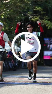 BIB:  <button type="button" onclick="openModal(28012670)" class="btn btn-primary btn-sm float-right" data-toggle="modal" data-target=".modal-high-quality">
                <i class="fa fa-download"></i> Download
                </button>