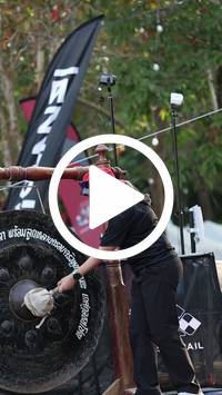 BIB:  <button type="button" onclick="openModal(28006214)" class="btn btn-primary btn-sm float-right" data-toggle="modal" data-target=".modal-high-quality">
                <i class="fa fa-download"></i> Download
                </button>