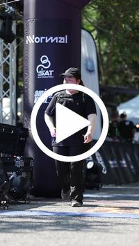 BIB:  <button type="button" onclick="openModal(28013749)" class="btn btn-primary btn-sm float-right" data-toggle="modal" data-target=".modal-high-quality">
                <i class="fa fa-download"></i> Download
                </button>