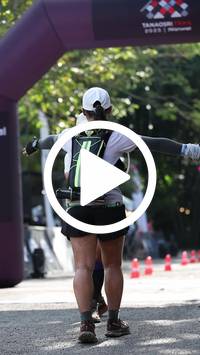 BIB:  <button type="button" onclick="openModal(28005843)" class="btn btn-primary btn-sm float-right" data-toggle="modal" data-target=".modal-high-quality">
                <i class="fa fa-download"></i> Download
                </button>