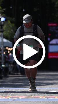 BIB:  <button type="button" onclick="openModal(28014641)" class="btn btn-primary btn-sm float-right" data-toggle="modal" data-target=".modal-high-quality">
                <i class="fa fa-download"></i> Download
                </button>