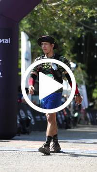 BIB:  <button type="button" onclick="openModal(28014430)" class="btn btn-primary btn-sm float-right" data-toggle="modal" data-target=".modal-high-quality">
                <i class="fa fa-download"></i> Download
                </button>