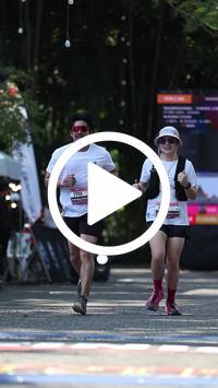 BIB:  <button type="button" onclick="openModal(28013376)" class="btn btn-primary btn-sm float-right" data-toggle="modal" data-target=".modal-high-quality">
                <i class="fa fa-download"></i> Download
                </button>