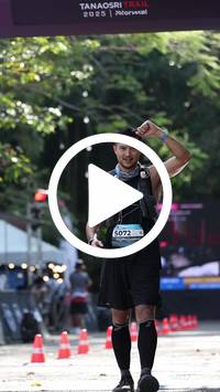 BIB:  <button type="button" onclick="openModal(28005809)" class="btn btn-primary btn-sm float-right" data-toggle="modal" data-target=".modal-high-quality">
                <i class="fa fa-download"></i> Download
                </button>