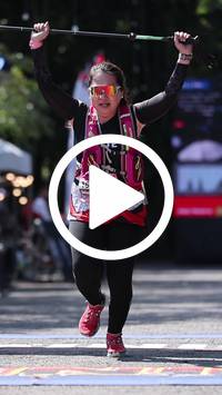 BIB:  <button type="button" onclick="openModal(28014725)" class="btn btn-primary btn-sm float-right" data-toggle="modal" data-target=".modal-high-quality">
                <i class="fa fa-download"></i> Download
                </button>