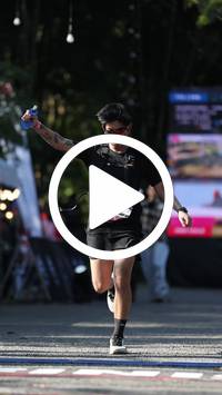 BIB:  <button type="button" onclick="openModal(28012586)" class="btn btn-primary btn-sm float-right" data-toggle="modal" data-target=".modal-high-quality">
                <i class="fa fa-download"></i> Download
                </button>