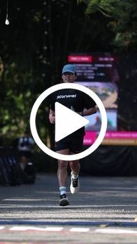 BIB:  <button type="button" onclick="openModal(28012647)" class="btn btn-primary btn-sm float-right" data-toggle="modal" data-target=".modal-high-quality">
                <i class="fa fa-download"></i> Download
                </button>