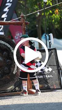 BIB:  <button type="button" onclick="openModal(28006022)" class="btn btn-primary btn-sm float-right" data-toggle="modal" data-target=".modal-high-quality">
                <i class="fa fa-download"></i> Download
                </button>