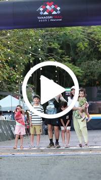 BIB:  <button type="button" onclick="openModal(28006438)" class="btn btn-primary btn-sm float-right" data-toggle="modal" data-target=".modal-high-quality">
                <i class="fa fa-download"></i> Download
                </button>