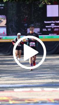 BIB:  <button type="button" onclick="openModal(28143402)" class="btn btn-primary btn-sm float-right" data-toggle="modal" data-target=".modal-high-quality">
                <i class="fa fa-download"></i> Download
                </button>