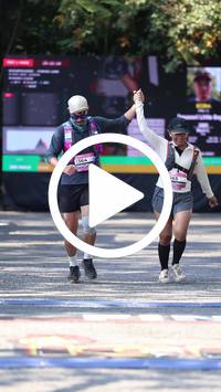 BIB:  <button type="button" onclick="openModal(28159564)" class="btn btn-primary btn-sm float-right" data-toggle="modal" data-target=".modal-high-quality">
                <i class="fa fa-download"></i> Download
                </button>