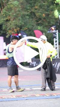 BIB:  <button type="button" onclick="openModal(28161919)" class="btn btn-primary btn-sm float-right" data-toggle="modal" data-target=".modal-high-quality">
                <i class="fa fa-download"></i> Download
                </button>