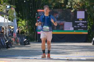 BIB: 
                            <button type="button" onclick="openModal(28001099)" class="btn btn-primary btn-sm float-right btn-popup" data-toggle="modal" data-target=".modal-high-quality">
                        <i class="fas fa-shopping-cart"></i> Add to Cart
                    </button>
                                            <button type="button" onclick="isThisMe(28001099, true)" class="btn btn-success btn-sm float-right btn-popup btn-isme hidden" data-toggle="tooltip" data-placement="bottom" title="นี่คือรูปของคุณใช่ไหม คลิกที่นี่เพื่อเอาเข้าอัลบั้ม">
                        <i class="fas fa-plus"></i> Add to album
                    </button>
                    <button type="button" onclick="isThisMe(28001099, false)" class="btn btn-warning btn-sm float-right btn-popup btn-isnotme hidden">
                        <i class="fas fa-ban"></i> Remove from album
                    </button>