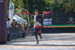 BIB: 
                            <button type="button" onclick="openModal(28004304)" class="btn btn-primary btn-sm float-right btn-popup" data-toggle="modal" data-target=".modal-high-quality">
                        <i class="fas fa-shopping-cart"></i> Add to Cart
                    </button>
                                            <button type="button" onclick="isThisMe(28004304, true)" class="btn btn-success btn-sm float-right btn-popup btn-isme hidden" data-toggle="tooltip" data-placement="bottom" title="นี่คือรูปของคุณใช่ไหม คลิกที่นี่เพื่อเอาเข้าอัลบั้ม">
                        <i class="fas fa-plus"></i> Add to album
                    </button>
                    <button type="button" onclick="isThisMe(28004304, false)" class="btn btn-warning btn-sm float-right btn-popup btn-isnotme hidden">
                        <i class="fas fa-ban"></i> Remove from album
                    </button>