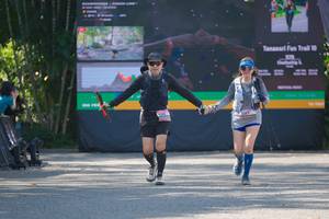 BIB: 
                            <button type="button" onclick="openModal(27998903)" class="btn btn-primary btn-sm float-right btn-popup" data-toggle="modal" data-target=".modal-high-quality">
                        <i class="fas fa-shopping-cart"></i> Add to Cart
                    </button>
                                            <button type="button" onclick="isThisMe(27998903, true)" class="btn btn-success btn-sm float-right btn-popup btn-isme hidden" data-toggle="tooltip" data-placement="bottom" title="นี่คือรูปของคุณใช่ไหม คลิกที่นี่เพื่อเอาเข้าอัลบั้ม">
                        <i class="fas fa-plus"></i> Add to album
                    </button>
                    <button type="button" onclick="isThisMe(27998903, false)" class="btn btn-warning btn-sm float-right btn-popup btn-isnotme hidden">
                        <i class="fas fa-ban"></i> Remove from album
                    </button>