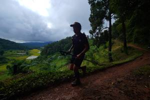 BIB: 
                            <button type="button" onclick="openModal(13360413)" class="btn btn-primary btn-sm float-right btn-popup" data-toggle="modal" data-target=".modal-high-quality">
                        <i class="fas fa-shopping-cart"></i> Add to Cart
                    </button>
                                            <button type="button" onclick="isThisMe(13360413, true)" class="btn btn-success btn-sm float-right btn-popup btn-isme hidden" data-toggle="tooltip" data-placement="bottom" title="นี่คือรูปของคุณใช่ไหม คลิกที่นี่เพื่อเอาเข้าอัลบั้ม">
                        <i class="fas fa-plus"></i> Add to album
                    </button>
                    <button type="button" onclick="isThisMe(13360413, false)" class="btn btn-warning btn-sm float-right btn-popup btn-isnotme hidden">
                        <i class="fas fa-ban"></i> Remove from album
                    </button>