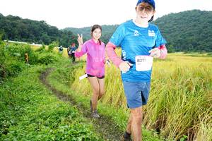 BIB: 827
                            <button type="button" onclick="openModal(13371834)" class="btn btn-primary btn-sm float-right btn-popup" data-toggle="modal" data-target=".modal-high-quality">
                        <i class="fas fa-shopping-cart"></i> Add to Cart
                    </button>
                                            <button type="button" onclick="isThisMe(13371834, true)" class="btn btn-success btn-sm float-right btn-popup btn-isme hidden" data-toggle="tooltip" data-placement="bottom" title="นี่คือรูปของคุณใช่ไหม คลิกที่นี่เพื่อเอาเข้าอัลบั้ม">
                        <i class="fas fa-plus"></i> Add to album
                    </button>
                    <button type="button" onclick="isThisMe(13371834, false)" class="btn btn-warning btn-sm float-right btn-popup btn-isnotme hidden">
                        <i class="fas fa-ban"></i> Remove from album
                    </button>