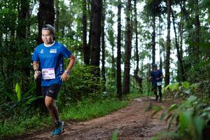 BIB: 8270
                            <button type="button" onclick="openModal(13452584)" class="btn btn-primary btn-sm float-right btn-popup" data-toggle="modal" data-target=".modal-high-quality">
                        <i class="fas fa-shopping-cart"></i> Add to Cart
                    </button>
                                            <button type="button" onclick="isThisMe(13452584, true)" class="btn btn-success btn-sm float-right btn-popup btn-isme hidden" data-toggle="tooltip" data-placement="bottom" title="นี่คือรูปของคุณใช่ไหม คลิกที่นี่เพื่อเอาเข้าอัลบั้ม">
                        <i class="fas fa-plus"></i> Add to album
                    </button>
                    <button type="button" onclick="isThisMe(13452584, false)" class="btn btn-warning btn-sm float-right btn-popup btn-isnotme hidden">
                        <i class="fas fa-ban"></i> Remove from album
                    </button>