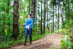 BIB: 196, 1644
                            <button type="button" onclick="openModal(13474472)" class="btn btn-primary btn-sm float-right btn-popup" data-toggle="modal" data-target=".modal-high-quality">
                        <i class="fas fa-shopping-cart"></i> Add to Cart
                    </button>
                                            <button type="button" onclick="isThisMe(13474472, true)" class="btn btn-success btn-sm float-right btn-popup btn-isme hidden" data-toggle="tooltip" data-placement="bottom" title="นี่คือรูปของคุณใช่ไหม คลิกที่นี่เพื่อเอาเข้าอัลบั้ม">
                        <i class="fas fa-plus"></i> Add to album
                    </button>
                    <button type="button" onclick="isThisMe(13474472, false)" class="btn btn-warning btn-sm float-right btn-popup btn-isnotme hidden">
                        <i class="fas fa-ban"></i> Remove from album
                    </button>