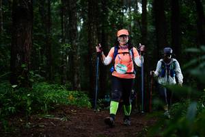 BIB: 1050
                            <button type="button" onclick="openModal(13401541)" class="btn btn-primary btn-sm float-right btn-popup" data-toggle="modal" data-target=".modal-high-quality">
                        <i class="fas fa-shopping-cart"></i> Add to Cart
                    </button>
                                            <button type="button" onclick="isThisMe(13401541, true)" class="btn btn-success btn-sm float-right btn-popup btn-isme hidden" data-toggle="tooltip" data-placement="bottom" title="นี่คือรูปของคุณใช่ไหม คลิกที่นี่เพื่อเอาเข้าอัลบั้ม">
                        <i class="fas fa-plus"></i> Add to album
                    </button>
                    <button type="button" onclick="isThisMe(13401541, false)" class="btn btn-warning btn-sm float-right btn-popup btn-isnotme hidden">
                        <i class="fas fa-ban"></i> Remove from album
                    </button>