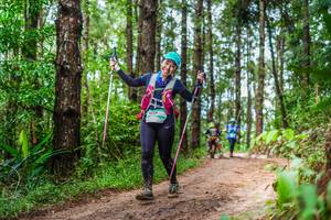 BIB: 1553, 1534
                            <button type="button" onclick="openModal(13475039)" class="btn btn-primary btn-sm float-right btn-popup" data-toggle="modal" data-target=".modal-high-quality">
                        <i class="fas fa-shopping-cart"></i> Add to Cart
                    </button>
                                            <button type="button" onclick="isThisMe(13475039, true)" class="btn btn-success btn-sm float-right btn-popup btn-isme hidden" data-toggle="tooltip" data-placement="bottom" title="นี่คือรูปของคุณใช่ไหม คลิกที่นี่เพื่อเอาเข้าอัลบั้ม">
                        <i class="fas fa-plus"></i> Add to album
                    </button>
                    <button type="button" onclick="isThisMe(13475039, false)" class="btn btn-warning btn-sm float-right btn-popup btn-isnotme hidden">
                        <i class="fas fa-ban"></i> Remove from album
                    </button>