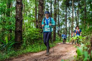 BIB: 798
                            <button type="button" onclick="openModal(13475023)" class="btn btn-primary btn-sm float-right btn-popup" data-toggle="modal" data-target=".modal-high-quality">
                        <i class="fas fa-shopping-cart"></i> Add to Cart
                    </button>
                                            <button type="button" onclick="isThisMe(13475023, true)" class="btn btn-success btn-sm float-right btn-popup btn-isme hidden" data-toggle="tooltip" data-placement="bottom" title="นี่คือรูปของคุณใช่ไหม คลิกที่นี่เพื่อเอาเข้าอัลบั้ม">
                        <i class="fas fa-plus"></i> Add to album
                    </button>
                    <button type="button" onclick="isThisMe(13475023, false)" class="btn btn-warning btn-sm float-right btn-popup btn-isnotme hidden">
                        <i class="fas fa-ban"></i> Remove from album
                    </button>