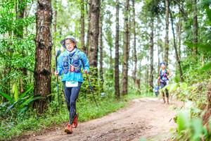 BIB: 1182
                            <button type="button" onclick="openModal(13474851)" class="btn btn-primary btn-sm float-right btn-popup" data-toggle="modal" data-target=".modal-high-quality">
                        <i class="fas fa-shopping-cart"></i> Add to Cart
                    </button>
                                            <button type="button" onclick="isThisMe(13474851, true)" class="btn btn-success btn-sm float-right btn-popup btn-isme hidden" data-toggle="tooltip" data-placement="bottom" title="นี่คือรูปของคุณใช่ไหม คลิกที่นี่เพื่อเอาเข้าอัลบั้ม">
                        <i class="fas fa-plus"></i> Add to album
                    </button>
                    <button type="button" onclick="isThisMe(13474851, false)" class="btn btn-warning btn-sm float-right btn-popup btn-isnotme hidden">
                        <i class="fas fa-ban"></i> Remove from album
                    </button>