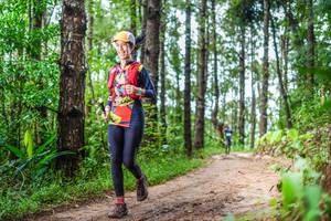 BIB: 1610
                            <button type="button" onclick="openModal(13474477)" class="btn btn-primary btn-sm float-right btn-popup" data-toggle="modal" data-target=".modal-high-quality">
                        <i class="fas fa-shopping-cart"></i> Add to Cart
                    </button>
                                            <button type="button" onclick="isThisMe(13474477, true)" class="btn btn-success btn-sm float-right btn-popup btn-isme hidden" data-toggle="tooltip" data-placement="bottom" title="นี่คือรูปของคุณใช่ไหม คลิกที่นี่เพื่อเอาเข้าอัลบั้ม">
                        <i class="fas fa-plus"></i> Add to album
                    </button>
                    <button type="button" onclick="isThisMe(13474477, false)" class="btn btn-warning btn-sm float-right btn-popup btn-isnotme hidden">
                        <i class="fas fa-ban"></i> Remove from album
                    </button>